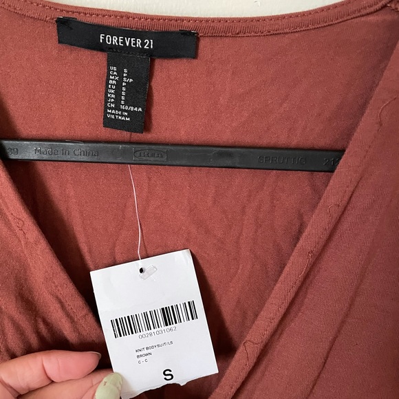 Dark burnt orange long sleeve bodysuit NWT small - Picture 3 of 5